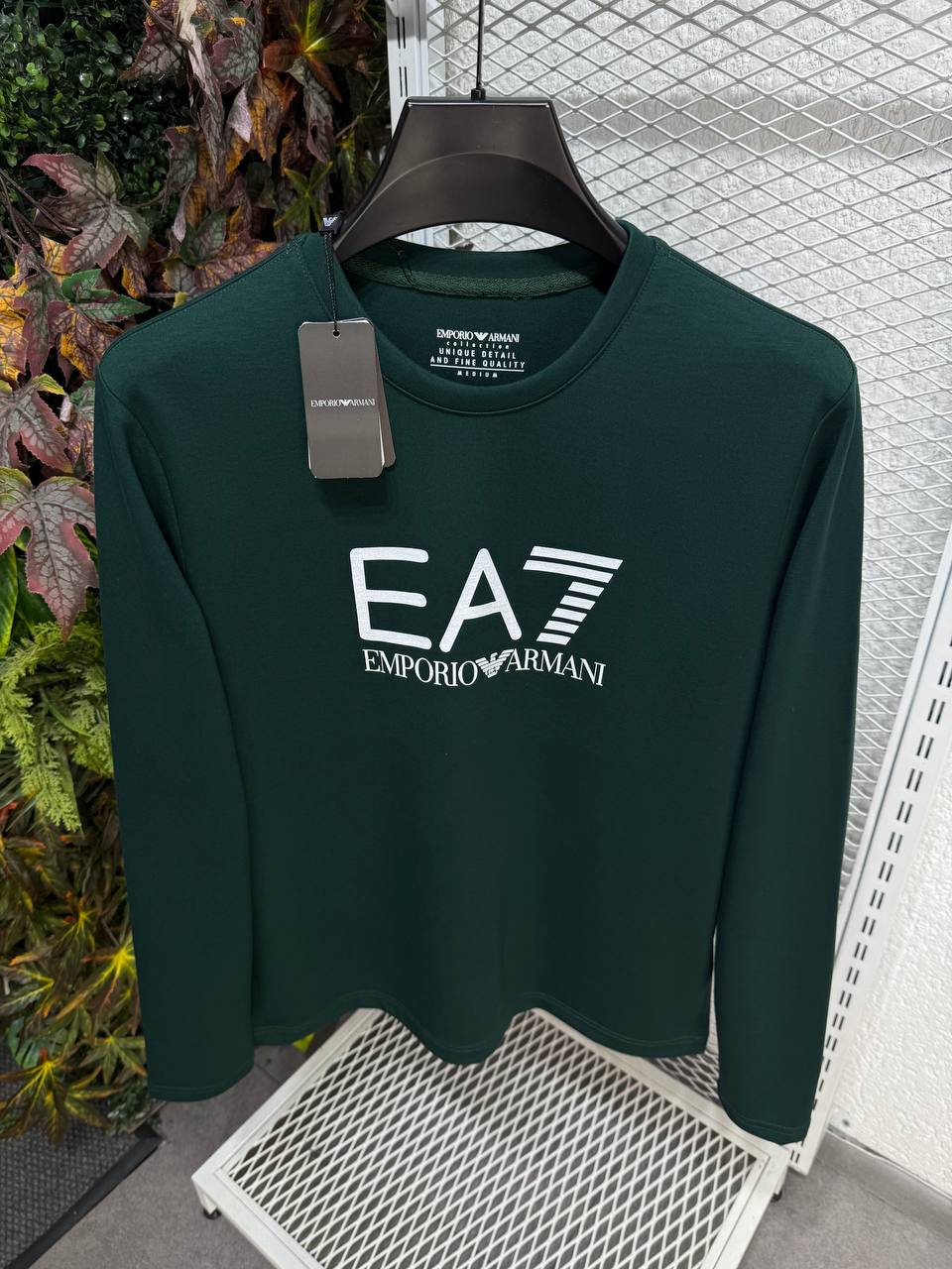 Emporio Armani EA7 Erkek Beyaz Bisiklet Yaka Logo Sweatshirt