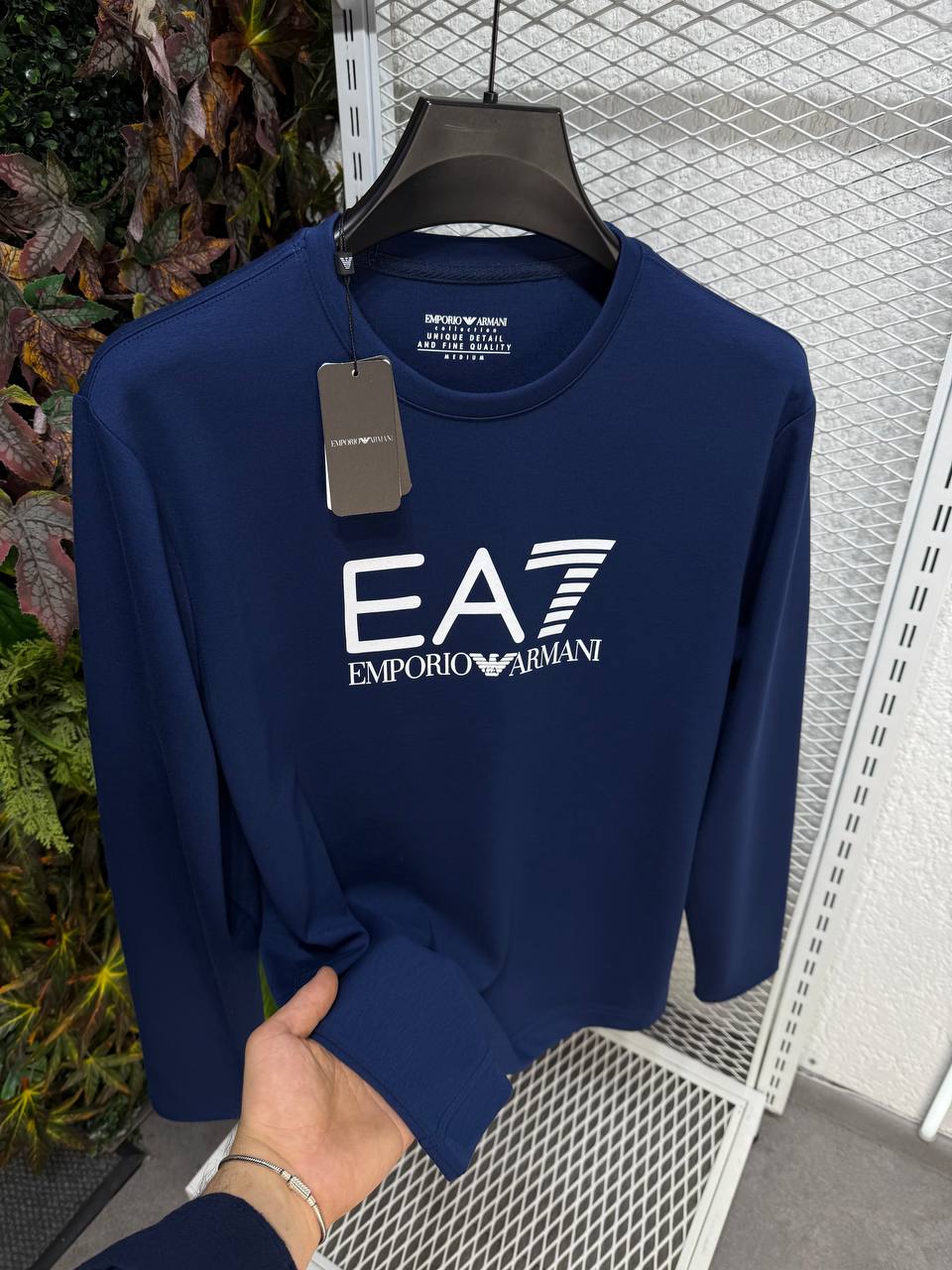 Emporio Armani EA7 Erkek Beyaz Bisiklet Yaka Logo Sweatshirt