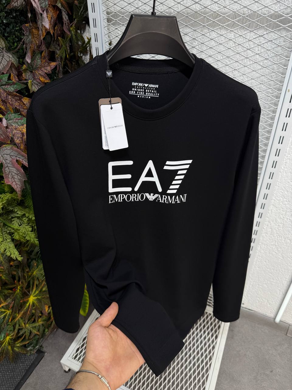 Emporio Armani EA7 Erkek Beyaz Bisiklet Yaka Logo Sweatshirt