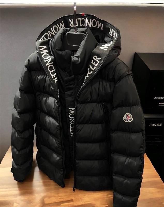 Su Ve Rüzgar Geçirmez Kapüşonlu Mont - Siyah