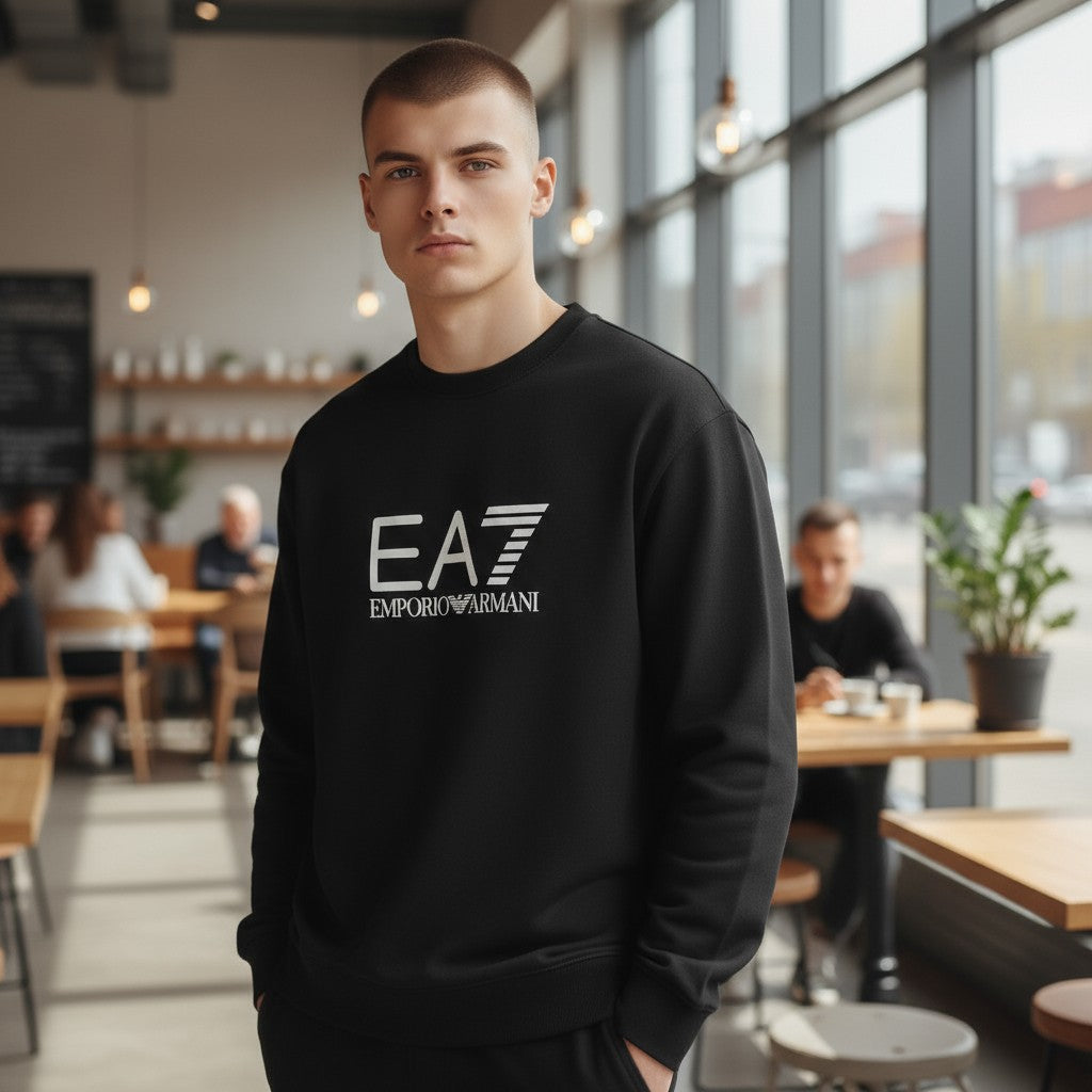 Emporio Armani EA7 Erkek Beyaz Bisiklet Yaka Logo Sweatshirt