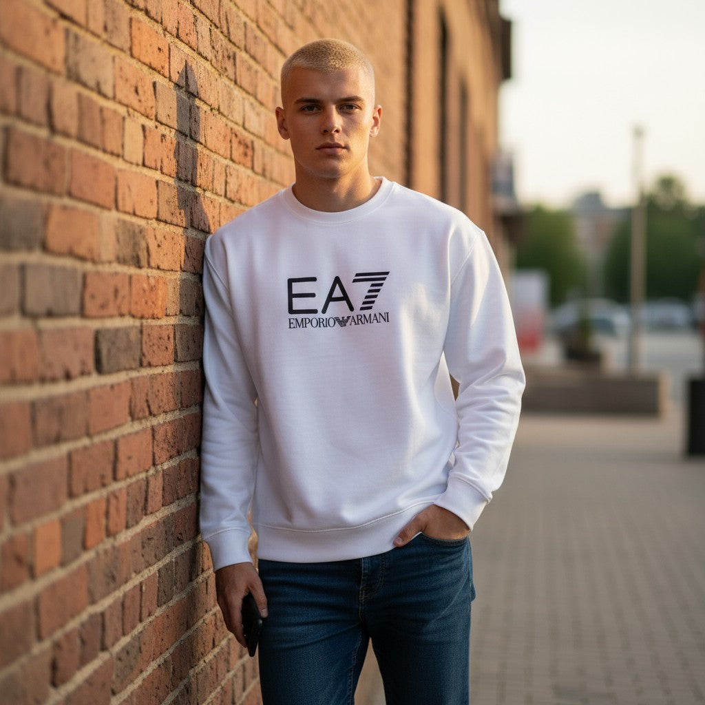 Emporio Armani EA7 Erkek Beyaz Bisiklet Yaka Logo Sweatshirt